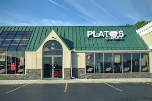 Plato's Closet Perrysburg image