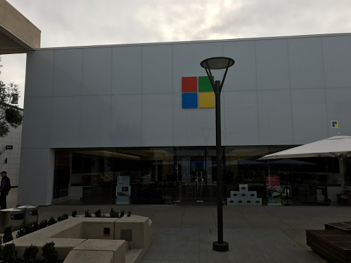 Computer Store «Microsoft Store - Stanford Shopping Center», reviews and photos, 186 Stanford Shopping Center, Palo Alto, CA 94304, USA