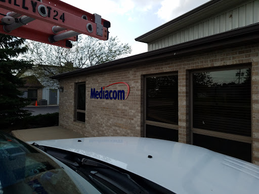 Cable Company «Mediacom Communications Corporation», reviews and photos, 808 E North St, Elburn, IL 60119, USA
