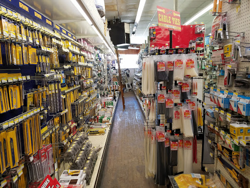 Hardware Store «Wilson Hardware Co», reviews and photos, 812 Monroe Ave, Rochester, NY 14607, USA