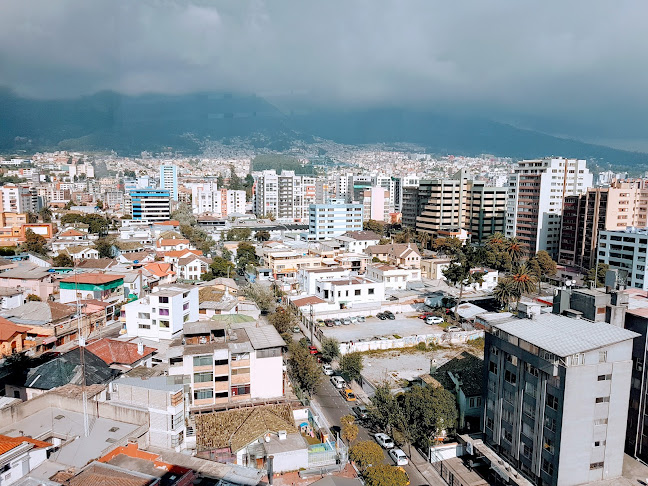 Luis Cordero E4-375 y, Av. Río Amazonas, Quito 170517, Ecuador