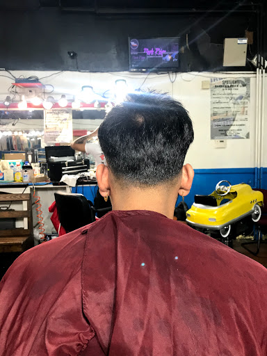 Barber Shop «SpotLight Barber Shop», reviews and photos, 2673 N Buffum St, Milwaukee, WI 53212, USA