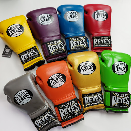 Martial Arts Supply Store «MSM FIGHT SHOP MMA», reviews and photos, 115 SE 1st Ave, Miami, FL 33131, USA