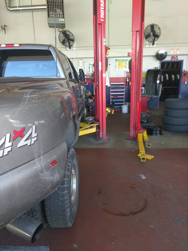 Tire Shop «Firestone Complete Auto Care», reviews and photos, 925 State St, Orem, UT 84057, USA