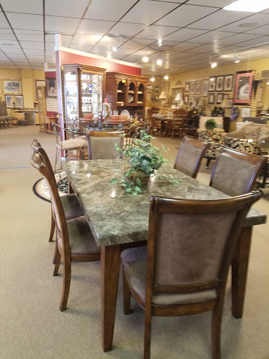 Furniture Store «Clearing House Furniture», reviews and photos, 3729 Southside Blvd, Jacksonville, FL 32216, USA