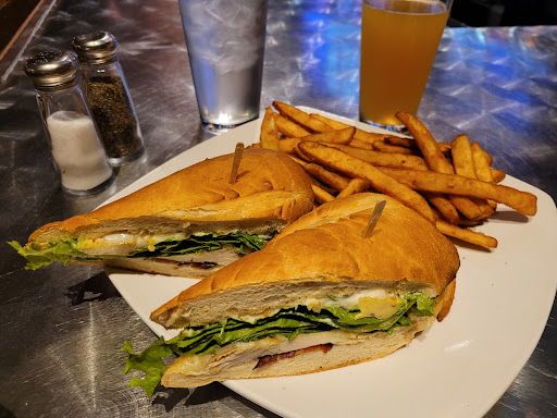 Petes Restaurant & Brewhouse image