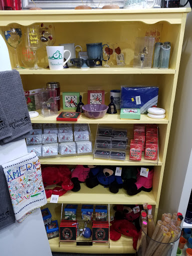Gift Shop «Very Virginia Shop», reviews and photos, 16 S King St, Leesburg, VA 20175, USA