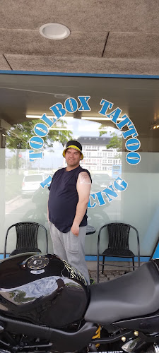 Anmeldelser af Toolbox Tattoo i Hobro - Tatovør