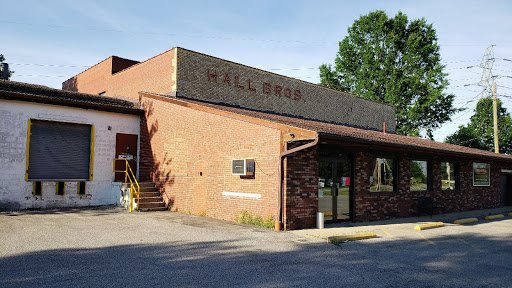 Hall Brothers Meats, 27040 Cook Rd, Cleveland, OH 44138, USA, 