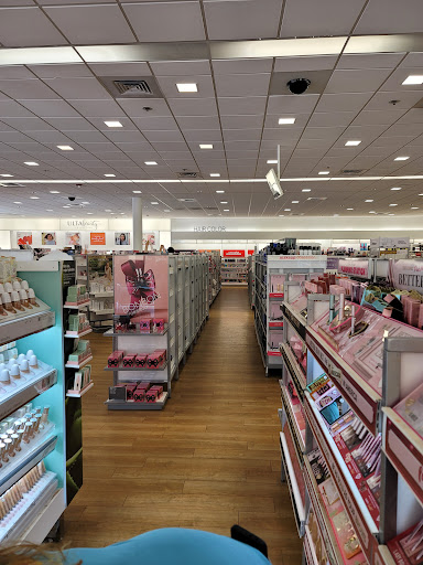 Shopping Mall «Coastal Grand Mall», reviews and photos, 2000 Coastal Grand Cir, Myrtle Beach, SC 29577, USA