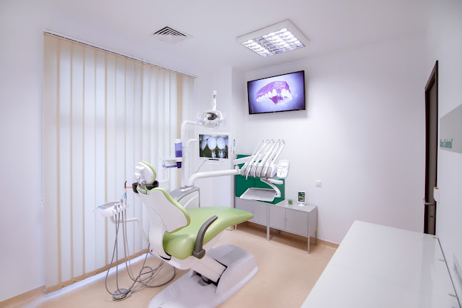Opinii despre Clinica ZÂMBETUL în <nil> - Dentist