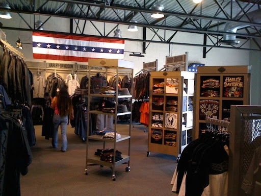 Harley-Davidson Dealer «California Harley-Davidson», reviews and photos, 1517 Pacific Coast Hwy, Harbor City, CA 90710, USA