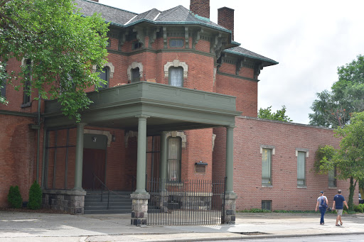 Funeral Home «Muehlig Funeral Chapel», reviews and photos, 403 S 4th Ave, Ann Arbor, MI 48104, USA