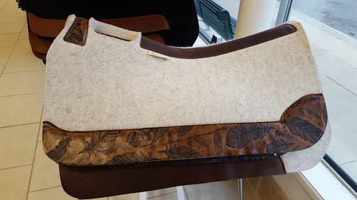 Farm Shop «KnA Farms Inc», reviews and photos, 23009 E Main St, Armada, MI 48005, USA