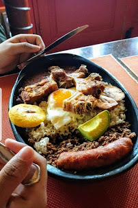 Bandeja paisa du Restaurant colombien El Juanchito à Paris - n°12