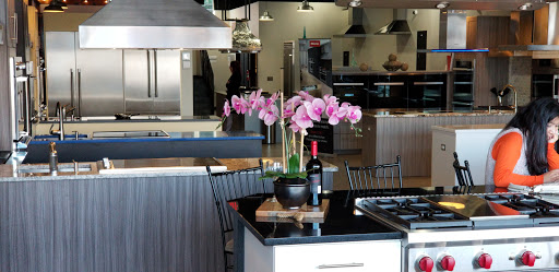 Appliance Store «ABW Appliances A Better Way- Intra Urban Appliance Gallery», reviews and photos, 4748 Lee Hwy, Arlington, VA 22207, USA