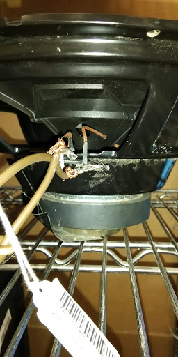 Pawn Shop «EZPAWN», reviews and photos, 2660 Wiley Blvd SW, Cedar Rapids, IA 52404, USA