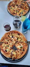 Plats et boissons du Restaurant D'Pizza à Bruniquel - n°1
