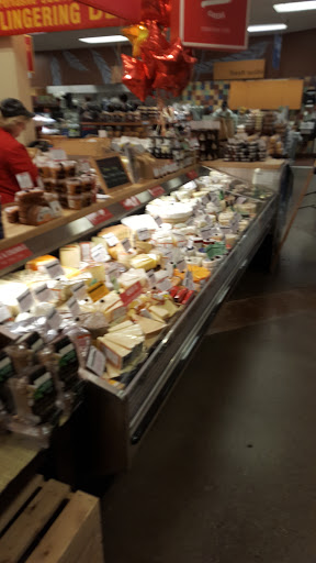 Grocery Store «Quality Food Center», reviews and photos, 7823 SE 28th St, Mercer Island, WA 98040, USA