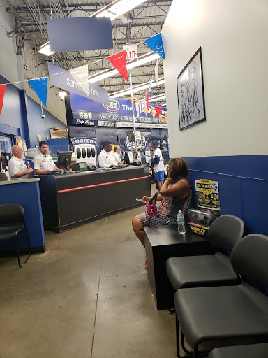 Auto Parts Store «Pep Boys Auto Parts & Service», reviews and photos, 17015 Torrence Ave, Lansing, IL 60438, USA