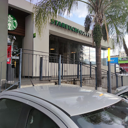 Starbucks Ventura Puente