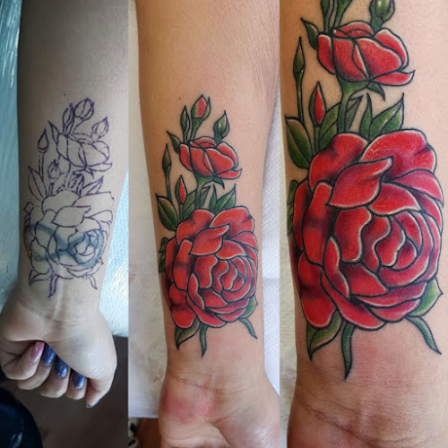 Opiniones de PERRO NEGRO TATTOO en Los Ángeles - Estudio de tatuajes