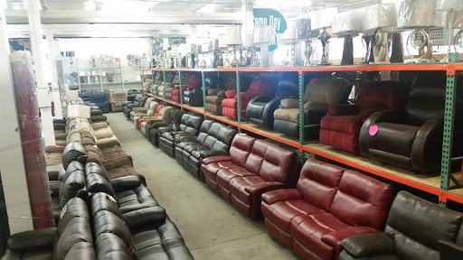 National Mattress & Furniture, 1067 E 152nd St, Cleveland, OH 44110, USA, 