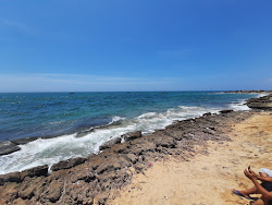 Zdjęcie Seeni Appa Dargha Beach z powierzchnią turkusowa czysta woda