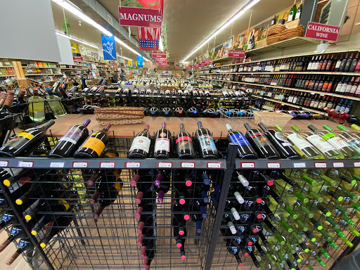 Liquor Store «Wheatley Hills Discount Liquor», reviews and photos, 193 Post Ave, Westbury, NY 11590, USA