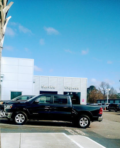 Car Dealer «Charleston Nissan», reviews and photos, 1714 Savannah Hwy, Charleston, SC 29407, USA