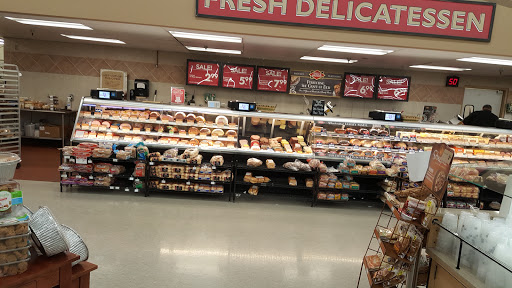 Giant Eagle Supermarket