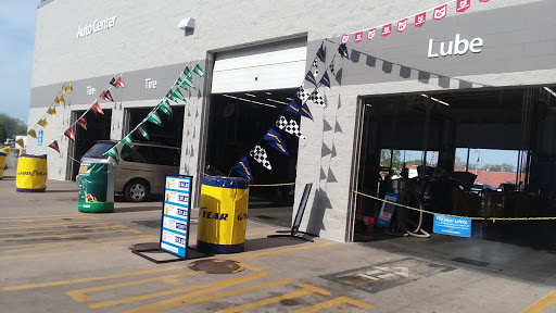 Department Store «Walmart Supercenter», reviews and photos, 501 E Pawnee St, Wichita, KS 67211, USA