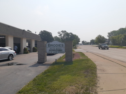 Auto Body Shop «Brodies Auto Body», reviews and photos, 153 W Lake St, Bloomingdale, IL 60108, USA