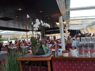 Photo n°89 de Bateau Restaurant Le Libellule Annecy à Annecy ()