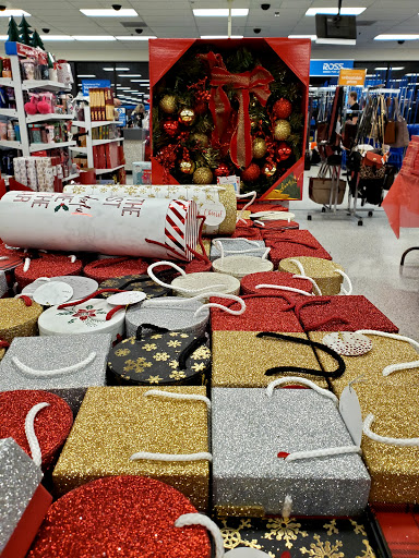 Clothing Store «Ross Dress for Less», reviews and photos, 15529 E Broadway Ave, Spokane Valley, WA 99037, USA