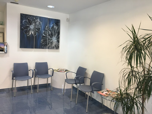 Clínica Dental Nou Eixample en Sant Joan Despí, Barcelona