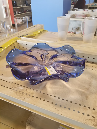 Second Hand Store «Goodwill - Glendale», reviews and photos