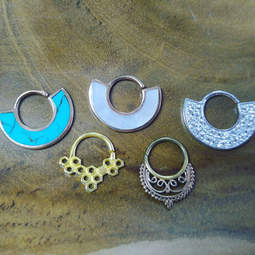 Tattoo Shop «Tribal Rites Tattoo and Piercing Boulder», reviews and photos, 1309 College Ave, Boulder, CO 80302, USA