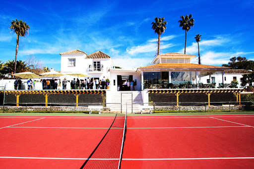 Club de Tenis y Padel Lew Hoad