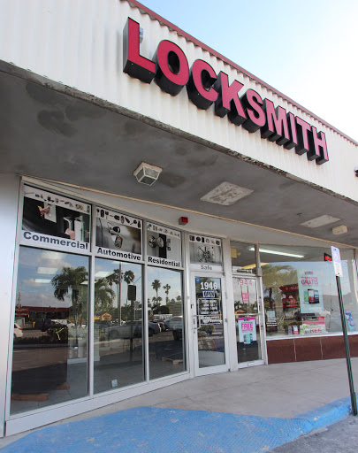 Locksmith «24/7 US LOCKSMITH», reviews and photos, 1946 NE 163rd St, North Miami Beach, FL 33162, USA