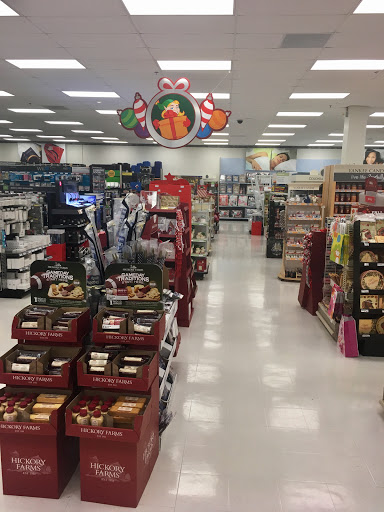 Department Store «MacDill Main Exchange», reviews and photos, 3108 N Boundary Blvd, Tampa, FL 33608, USA