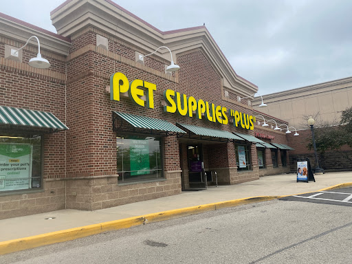 Pet Supply Store «Pet Supplies Plus», reviews and photos, 987 S Main St, Centerville, OH 45458, USA