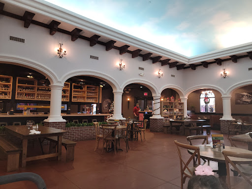 Shopping Mall «Crestview Hills Town Center», reviews and photos, 2791 Town Center Blvd, Crestview Hills, KY 41017, USA