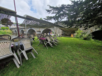 Bar de l'Isle à Pont-d'Ouilly