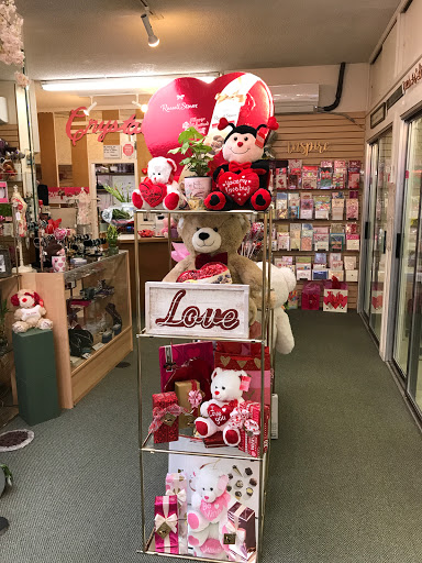 Florist «Crystals Flowers & Gifts», reviews and photos, 17314 Pacific Ave S, Spanaway, WA 98387, USA