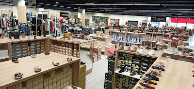 GDC - Perpignan (Rivesaltes - Claira) - Chaussures & Vêtements à Rivesaltes