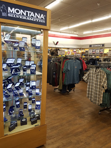 Home Improvement Store «Tractor Supply Co.», reviews and photos, 1390 E Main St, Woodland, CA 95776, USA