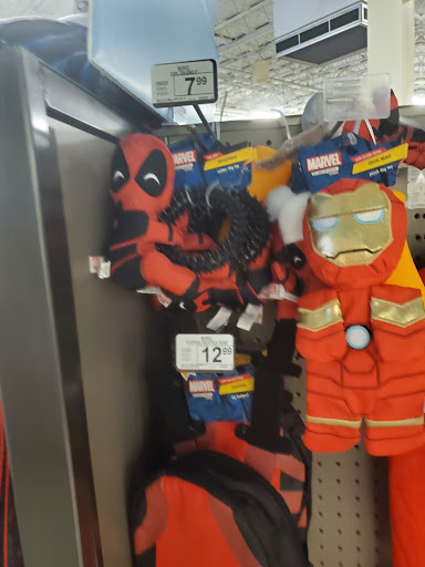 Pet Supply Store «Petco Animal Supplies», reviews and photos, 189 Old Country Rd, Carle Place, NY 11514, USA