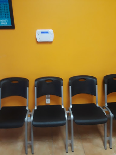 Beauty Salon «J J Hair & Nail Salon Inc», reviews and photos, 4071 NW 34th St, Lauderdale Lakes, FL 33319, USA