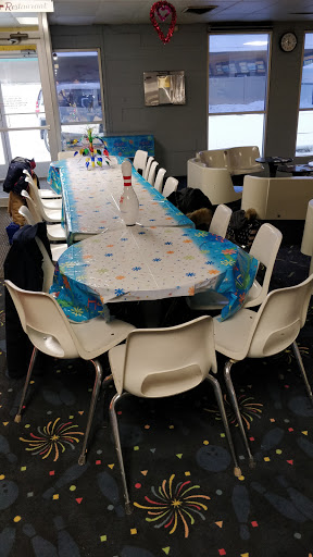 Bowling Alley «Collier Lanes», reviews and photos, 879 S Lapeer Rd, Oxford, MI 48371, USA